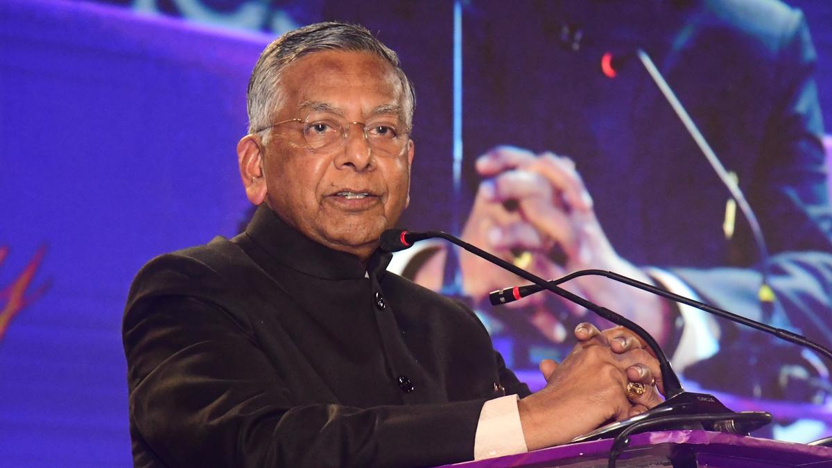 Attorney General bats for global environmental bar