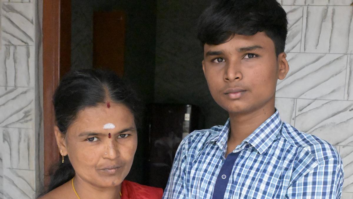 T.N. CM Stalin promises limb transplant for Krishnagiri amputee who aced class 12 Board exams