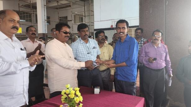 NWKRTC launches travel cards to encourage cashless commuting