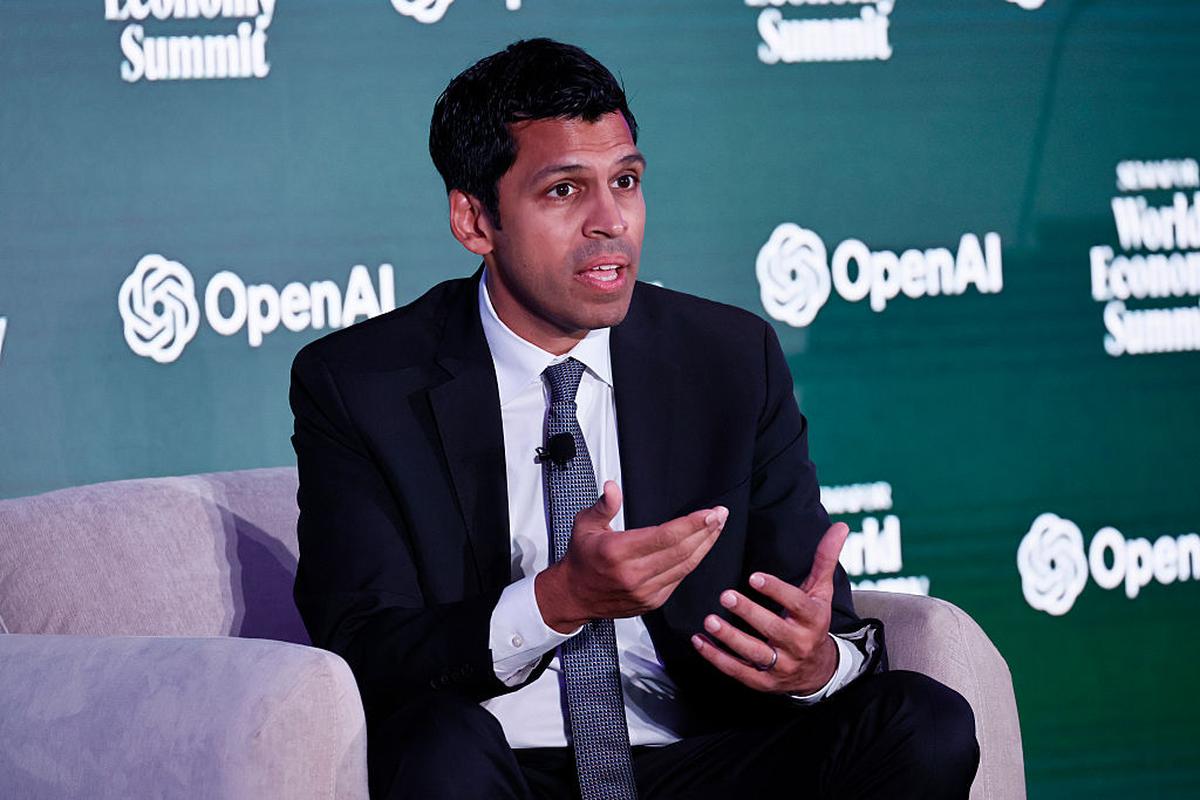 रोनी चटर्जी, मुख्य अर्थशास्त्री, ओपनएआई।