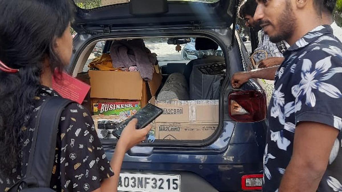 Gift Caravan in Bengaluru offers free toys, clothes, and enables gadget swapping