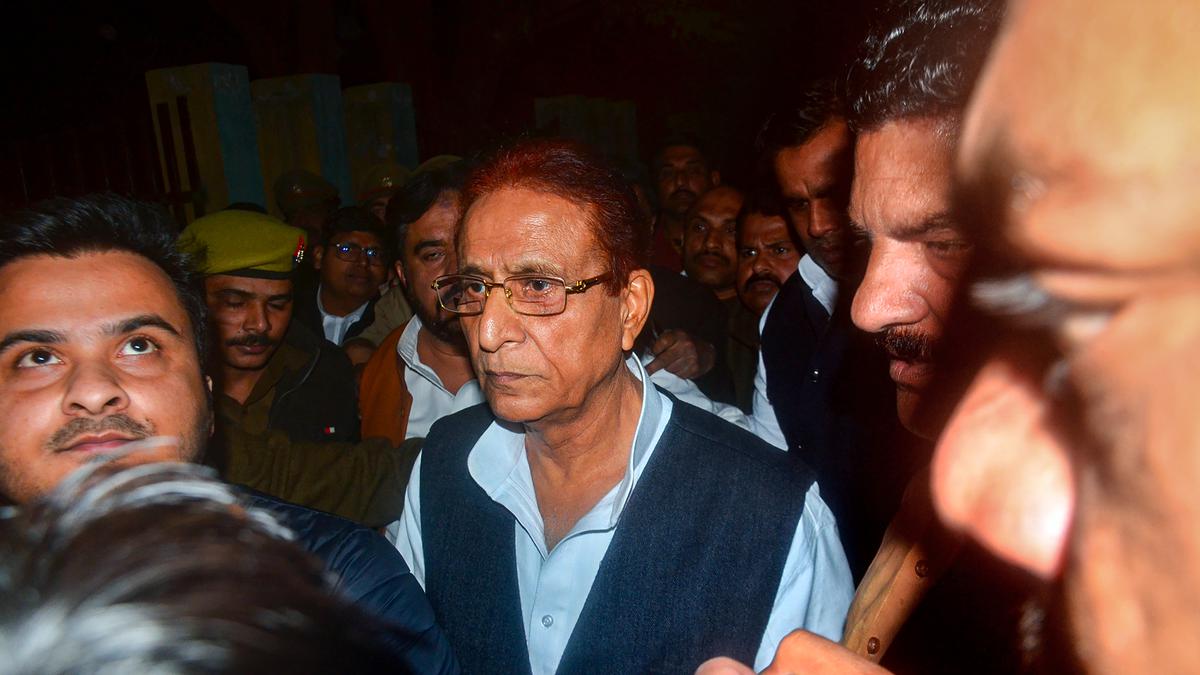 I-T dept. conducts raids in U.P., M.P. in tax evasion probe against SP leader Azam Khan