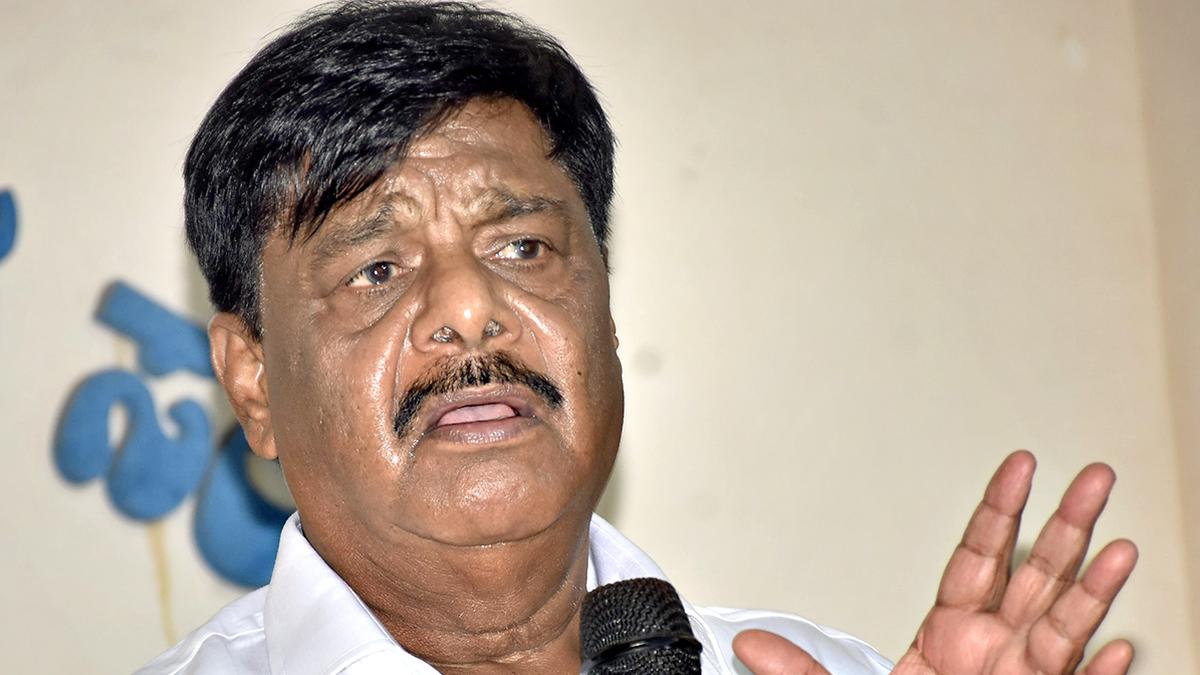 There is no question of misusing SCP&TSP funds, says Mahadevappa