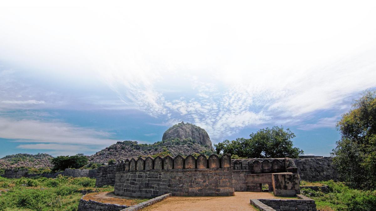 Gingee looking at a two-cornered contest between DMK and PMK