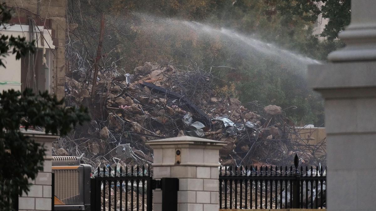 White House East Wing will be torn down fully to make way for Trump ballroom