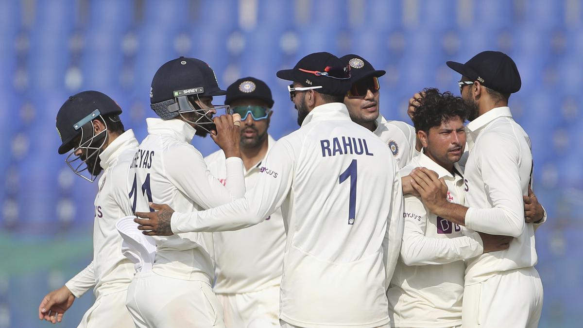 Ind vs Ban, 1st Test | India makes inroads as Bangladesh reach 176/3 at tea on day 4