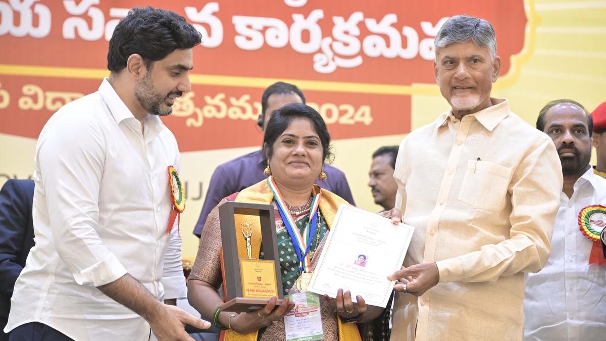 Teachers important in making Andhra Pradesh a knowledge hub, says Naidu