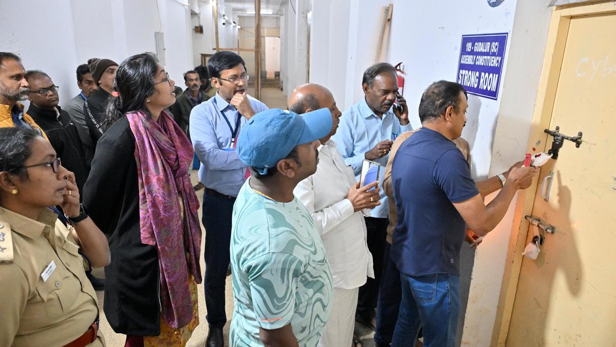 EVMs, polling materials sealed in strong room in Ooty