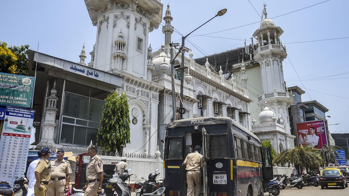 Bombay HC seeks State’s stand on PIL for use of loudspeakers for Azan in 24 mosques