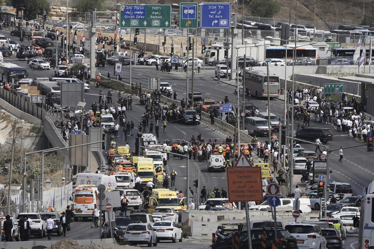 Israeli police and rescue teams respond at the scene of a shooting attack where several people killed and injured in Jerusalem, Monday, Sept. 8, 2025. Israeli police and rescue teams respond at the scene of a shooting attack where several people killed and injured in Jerusalem, Monday, Sept. 8, 2025.