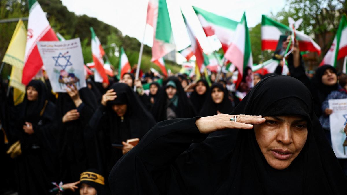 Iran urges youth to form human chains to protect power plants