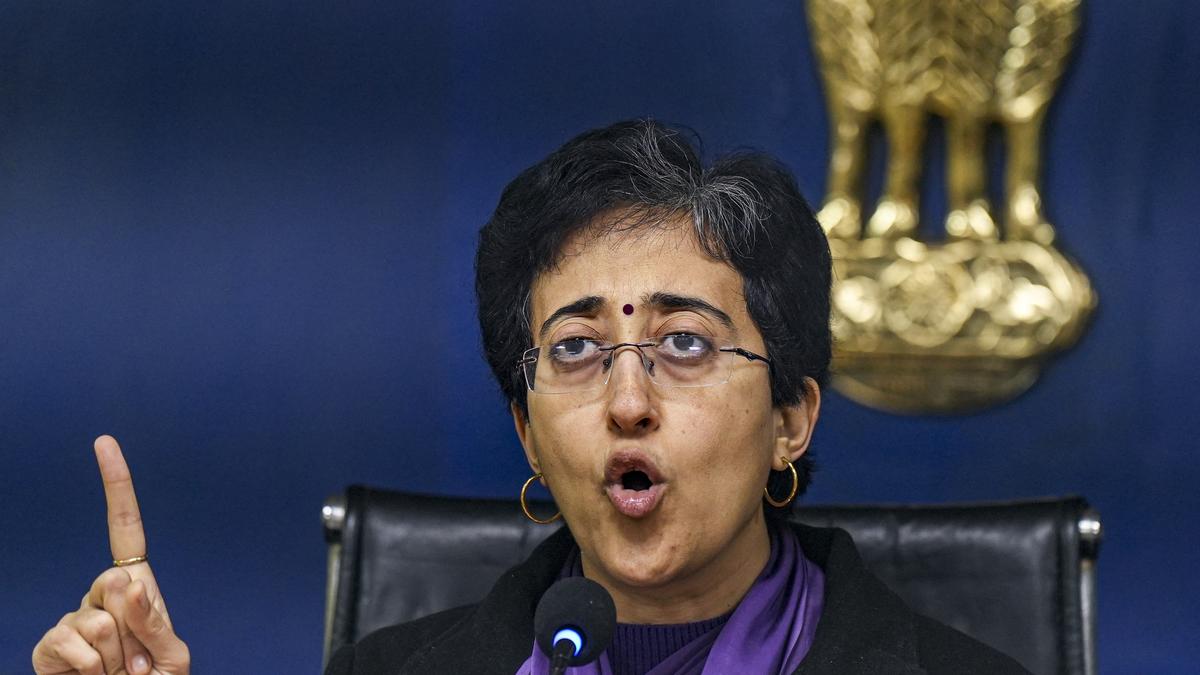 Public bus staff to be suspended if vehicles not stopped for picking women commuters: CM Atishi