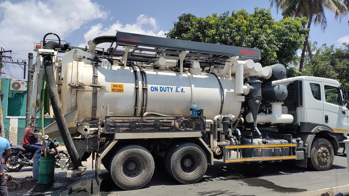 Coimbatore Corporation councillors seek additional super suckers to address UGD blockages