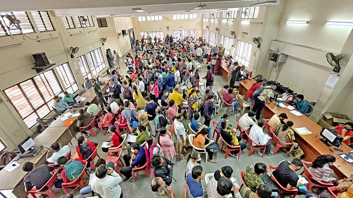 CET and NEET: 26,555 seats in professional courses left unallocated this year in Karnataka