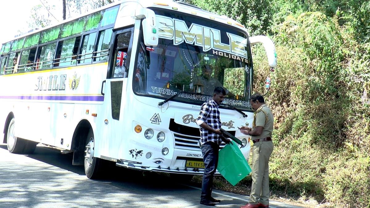 MVD inspection in Munnar collects ₹8 lakh as fine