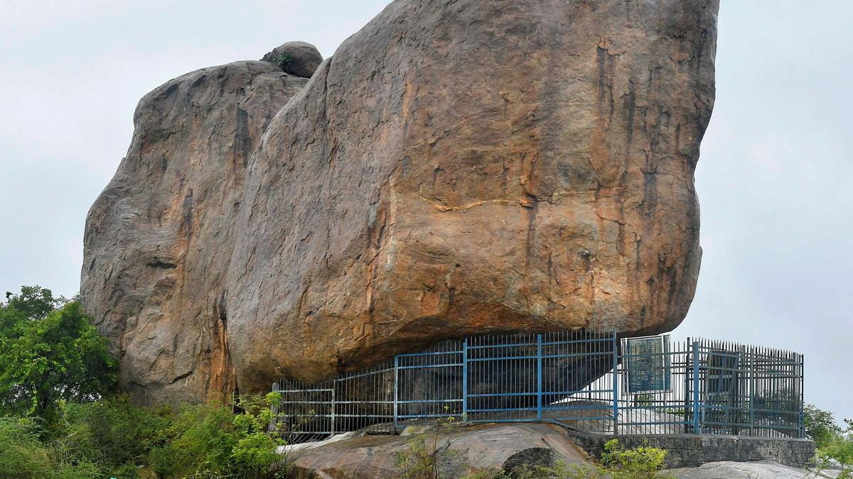 Three hillocks that boast prehistoric rock paintings in Villupuram district
Premium