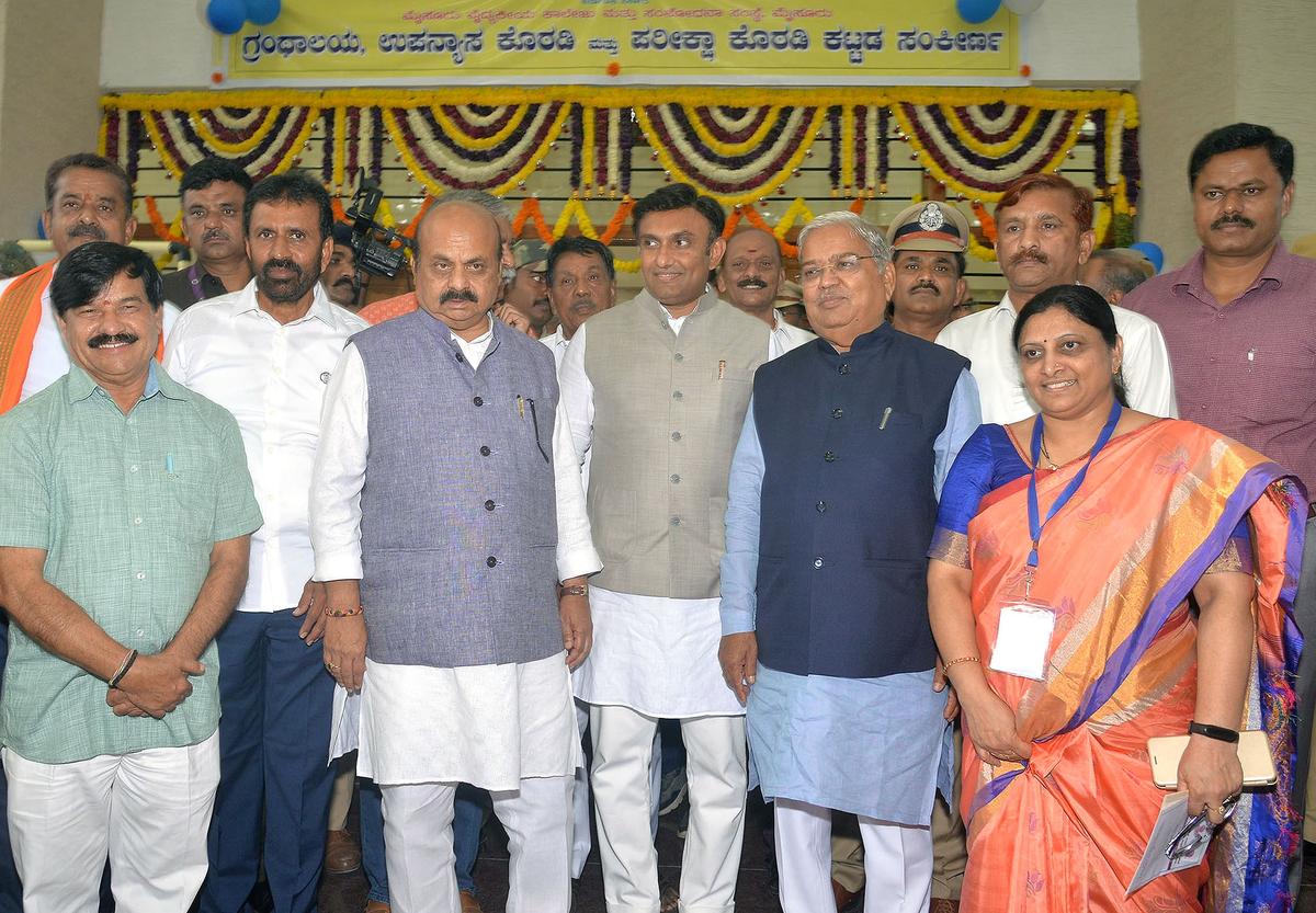 Make healthcare affordable, CM tells doctors