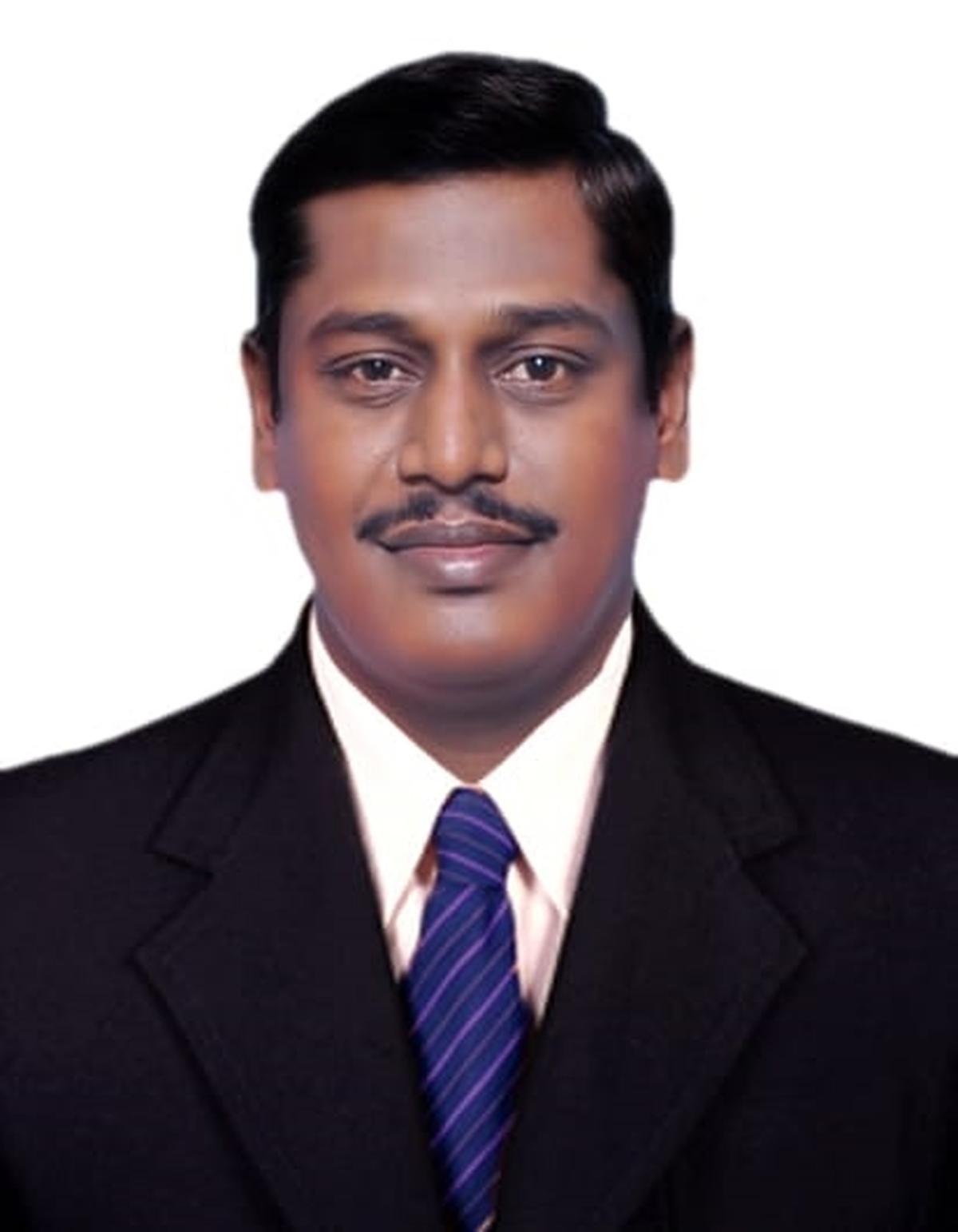 T.C. Sabari Girisun, Assistant Professor, Nanophotonics Laboratory, School of Physics, Bharathidasan University