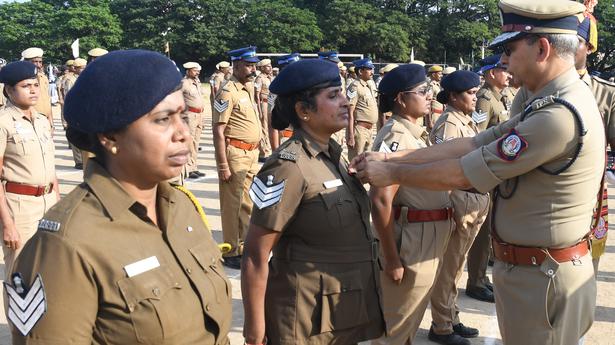 548 city policemen receive CM Constabulary Medal