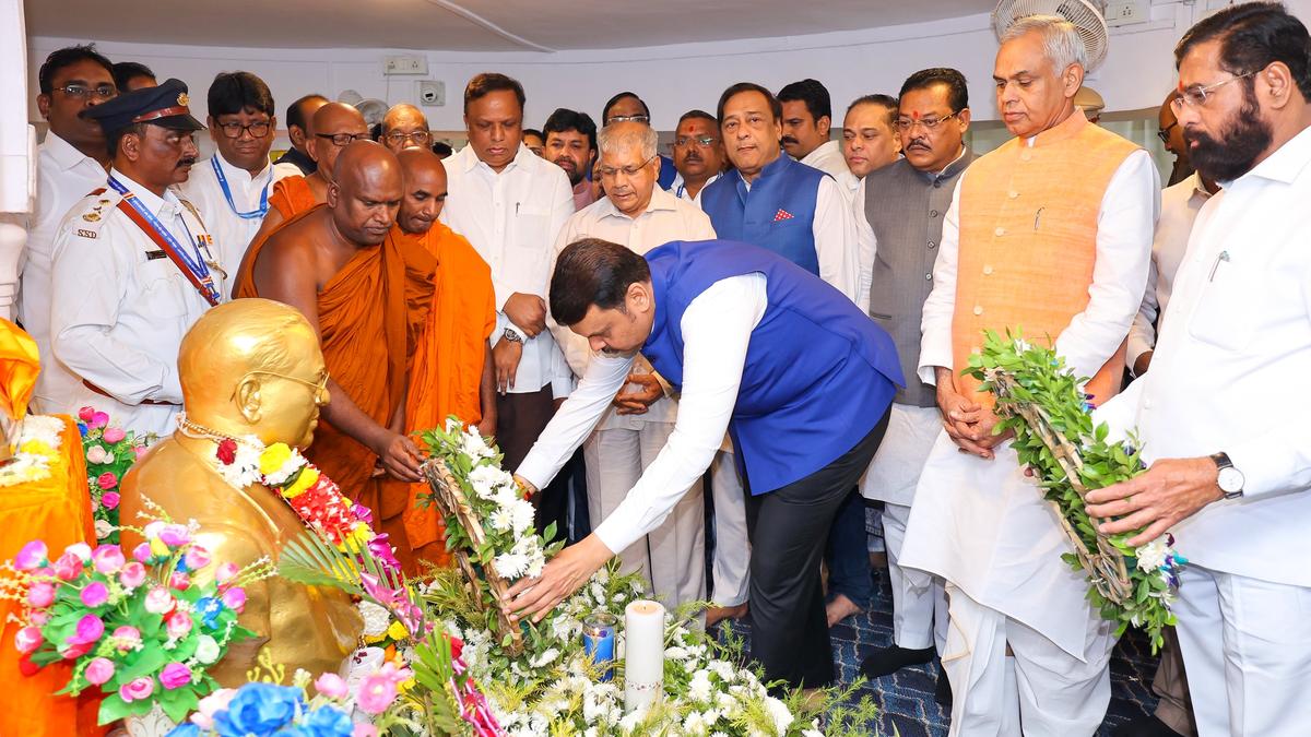 Thousands gather at Chaityabhoomi in Mumbai to pay tributes to Babasaheb Ambedkar