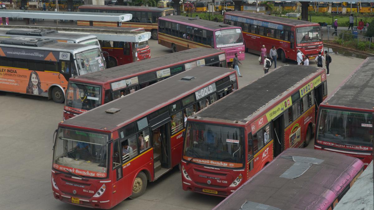 T.N. bus strike | Madras HC succeeds in persuading trade unions to suspend the strike till January 19 in public interest