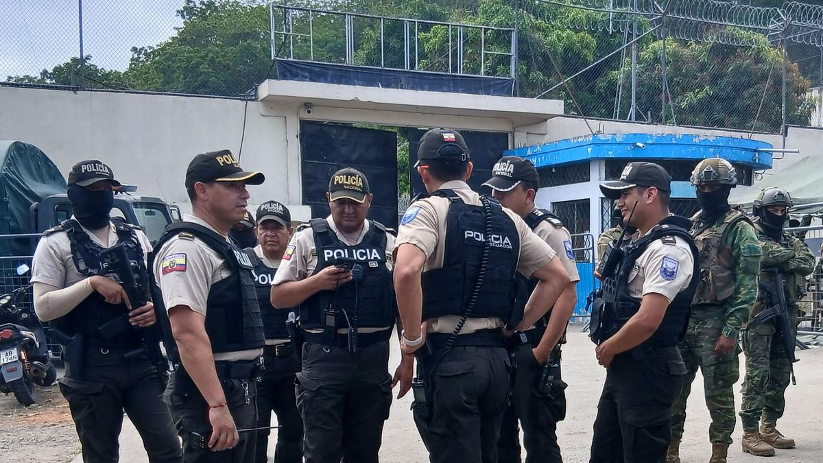 Ecuador prison riot leaves at least 17 dead