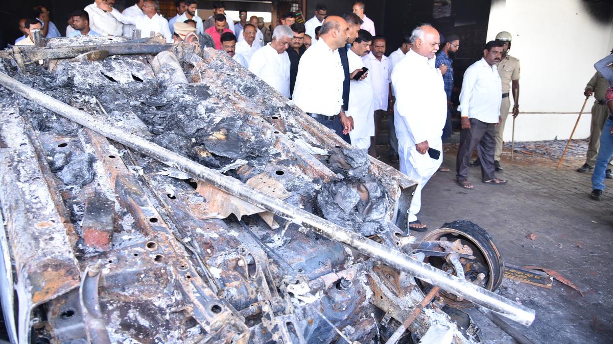 Steps to be taken to expand Byadgi APMC Market Yard