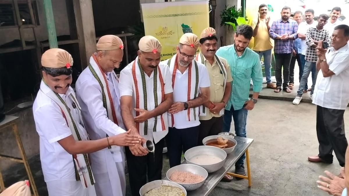 Yadthadi hosts ‘Vishwa Kundapura Kannada Day’ celebrations