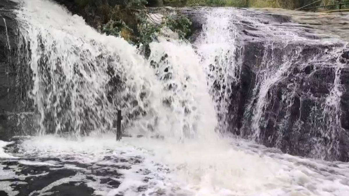 Kumbakarai waterfalls shut for tourists