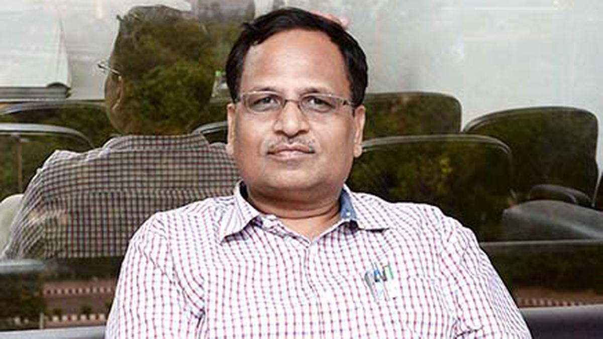 SC dismisses bail plea against Satyendar Jain in excise policy case