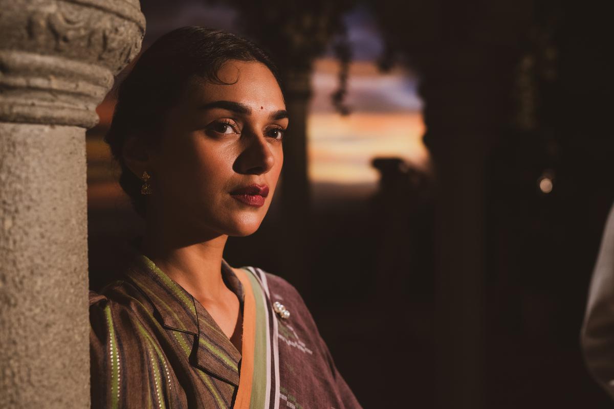 Aditi Rao Hydari as Sumitra Kumari in ‘Jubilee’