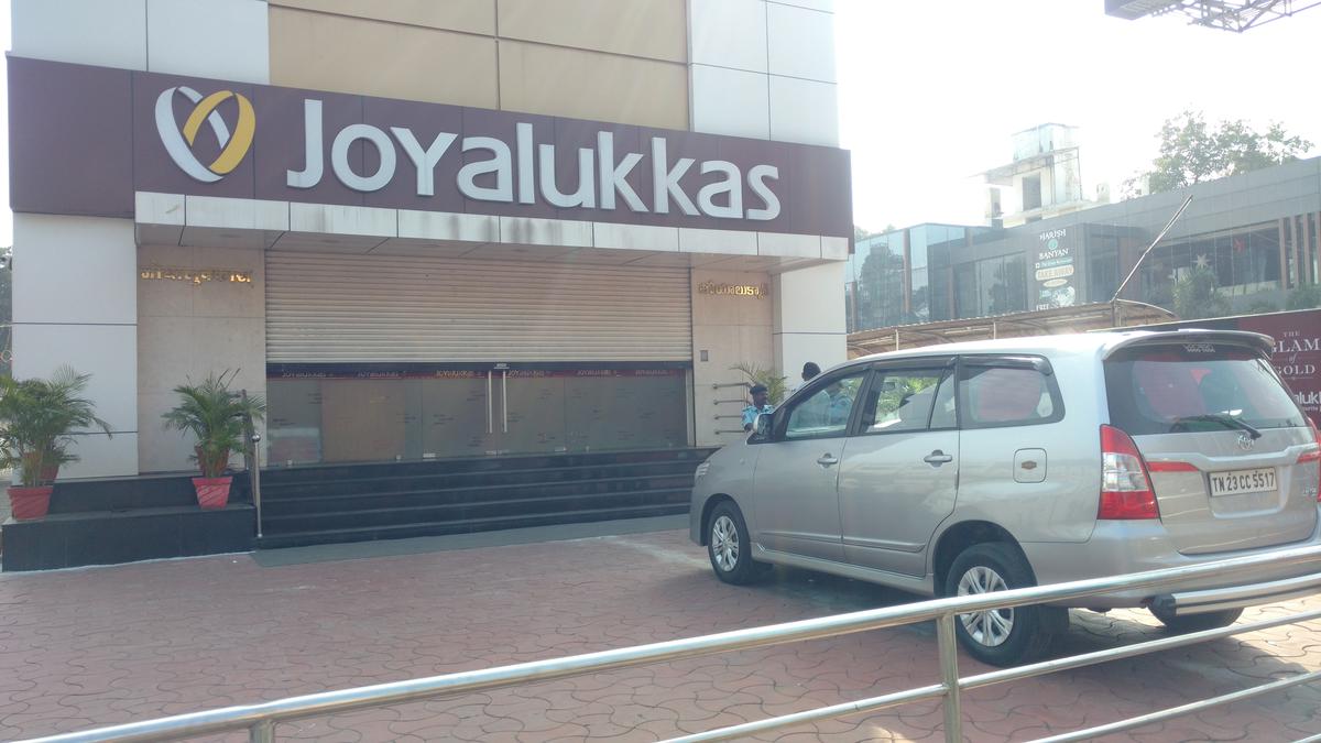 ED attaches over ₹305 crore worth of assets of Joyalukkas jewellery group on hawala charges