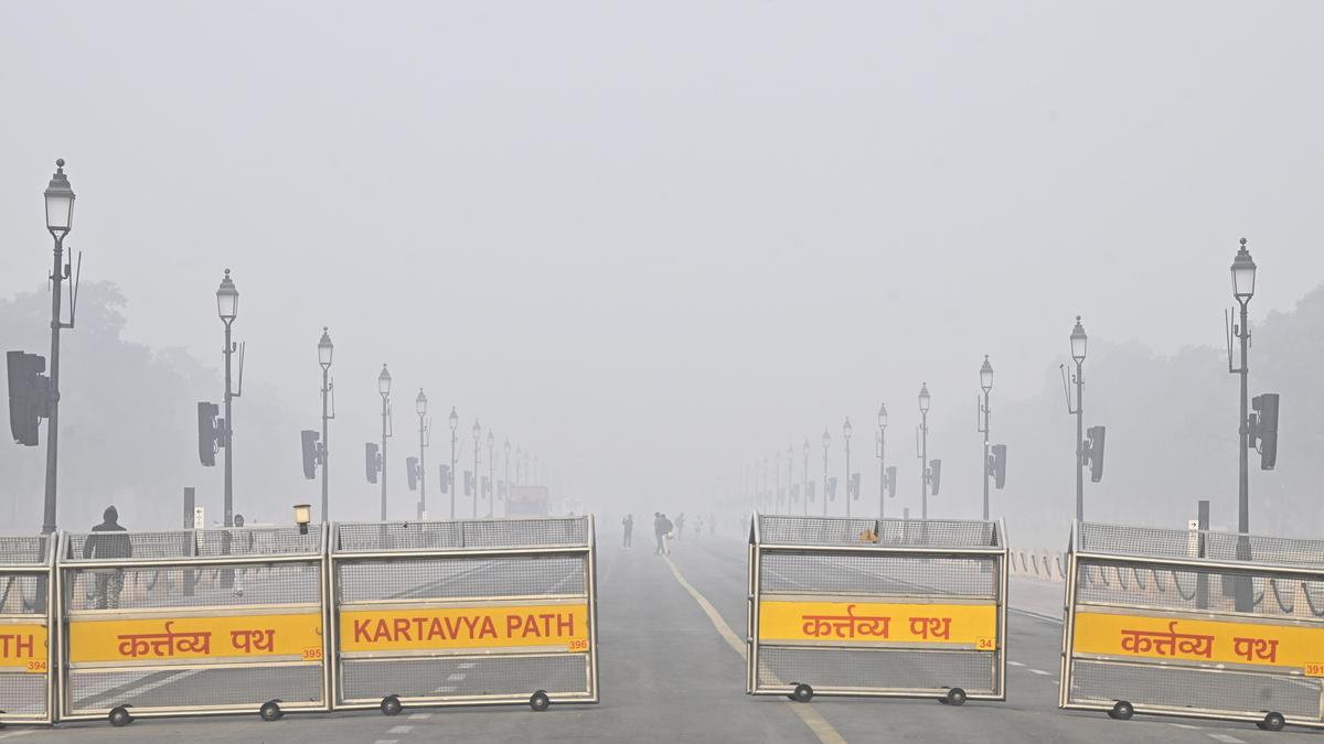 Delhi Fog: Over 100 Flights Disrupted, Advisories Issued