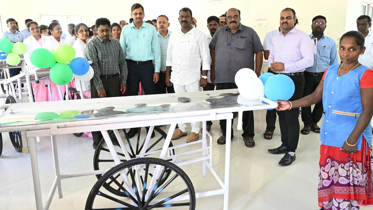 16 Stretchers donated to Thoothukudi Government Medical College Hospital