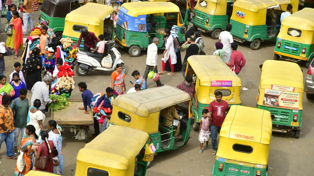 Bengaluru Traffic Police book over 5,000 complaints against auto drivers in 2024