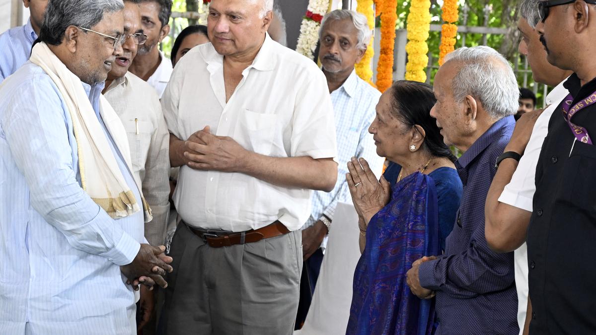 Govt. to set up memorial for Bhyrappa in Mysuru
