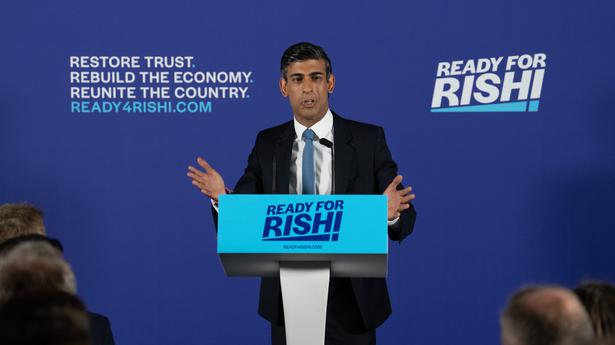 Rishi Sunak mencapai ambang batas dalam perlombaan PM Inggris saat nominasi dibuka