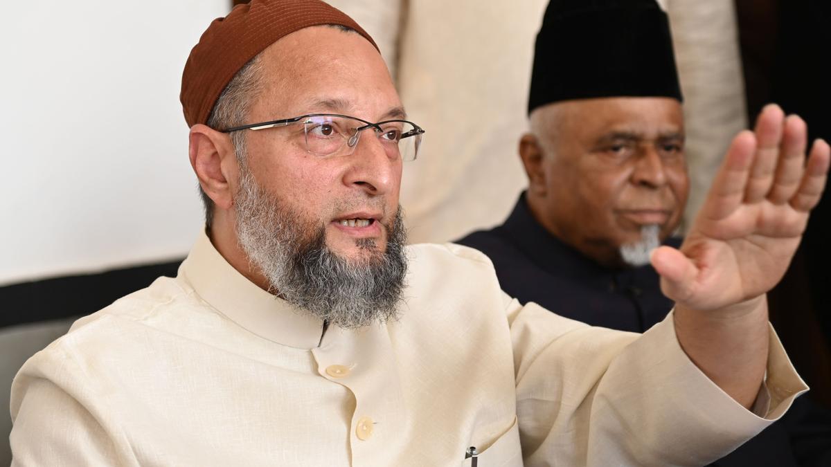Owaisi thanks Gujarat voters, party workers; vows to strengthen AIMIM