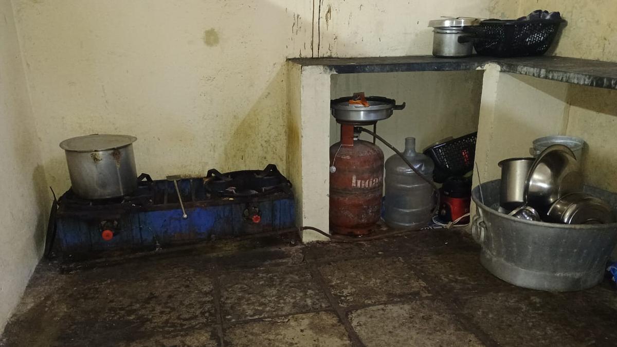 Telangana Food Safety task force flags unhygienic conditions in diet kitchens of Hyderabad government hospitals