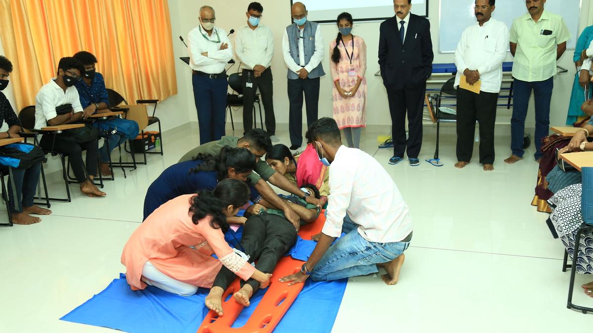 Over 5,000 students take first aid training at Tamil Nadu Agricultural