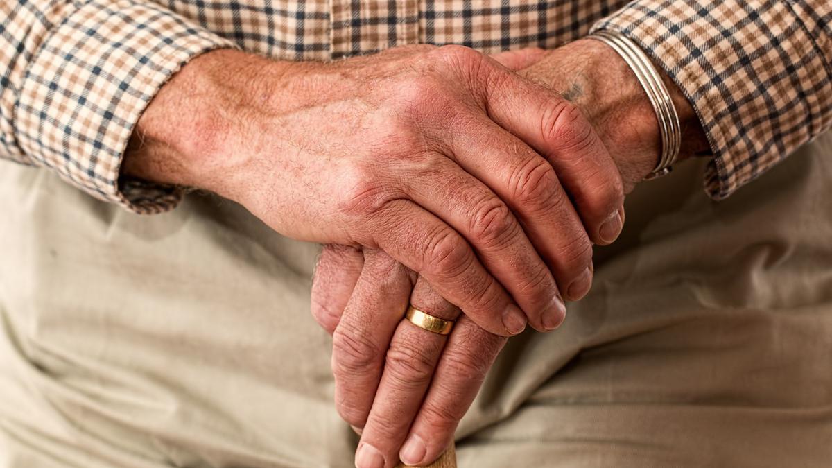 Doctors treat senior citizen whose hand ‘stole’ blood from brain