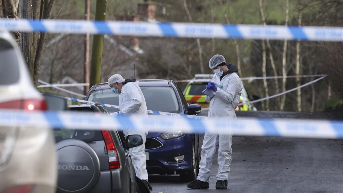 Irish Republican Army dissidents suspected of shooting Northern Ireland