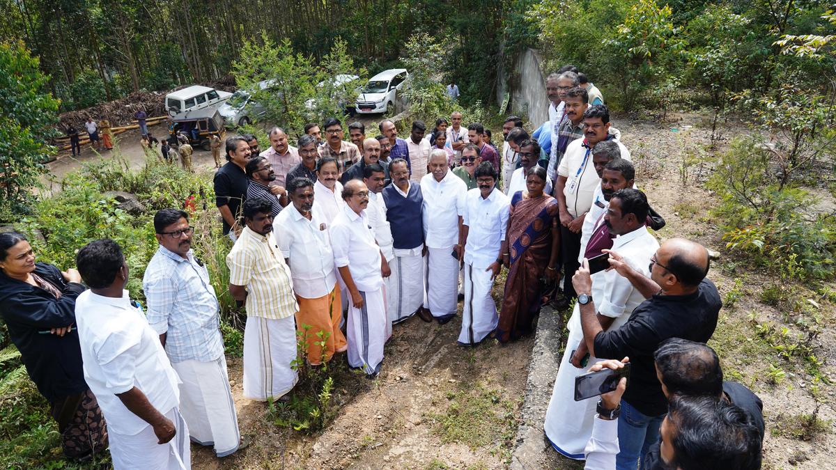 Assembly panel visits Vattavada