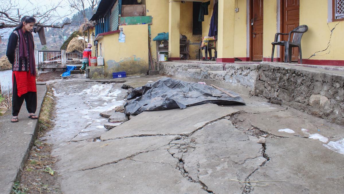 Morainic foundation, population, building pressure behind Joshimath subsidence, say scientific reports