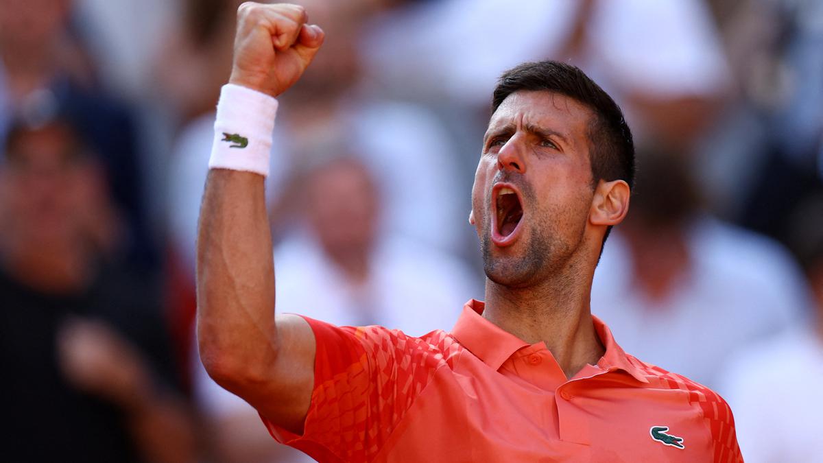 Novak Djokovic parfait dans le bris d’égalité clé, presque parfait dans le prochain set de Roland-Garros