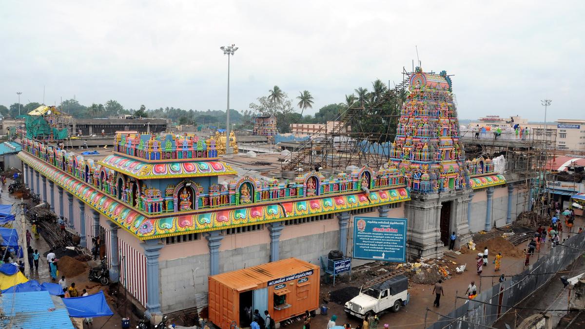 Temple executive officer booked for stealing gold coins while counting hundial collection in Tiruchi