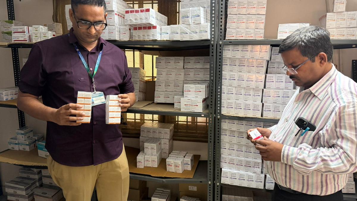Telangana DCA detects irregularities in 144 medical shops during Statewide drive