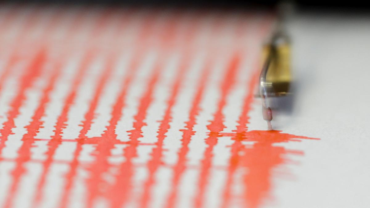 3.7 magnitude tremor hits Kutch in Gujarat; no casualty