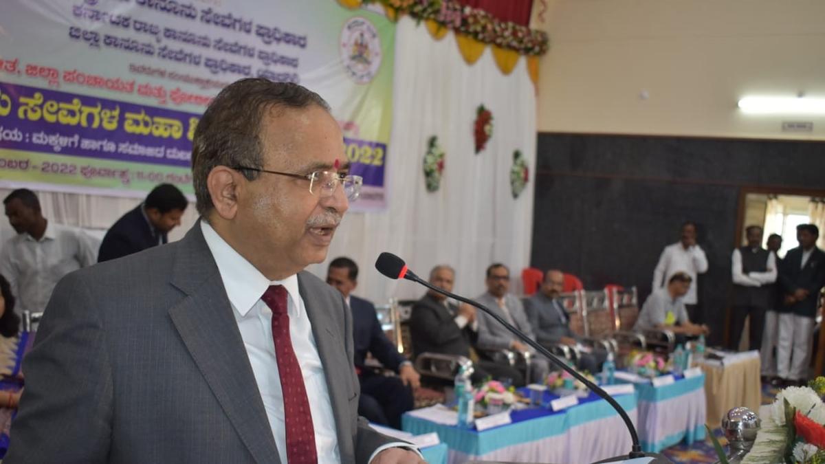 Let us rekindle spirit of justice, says Chief Justice Alok Aradhe