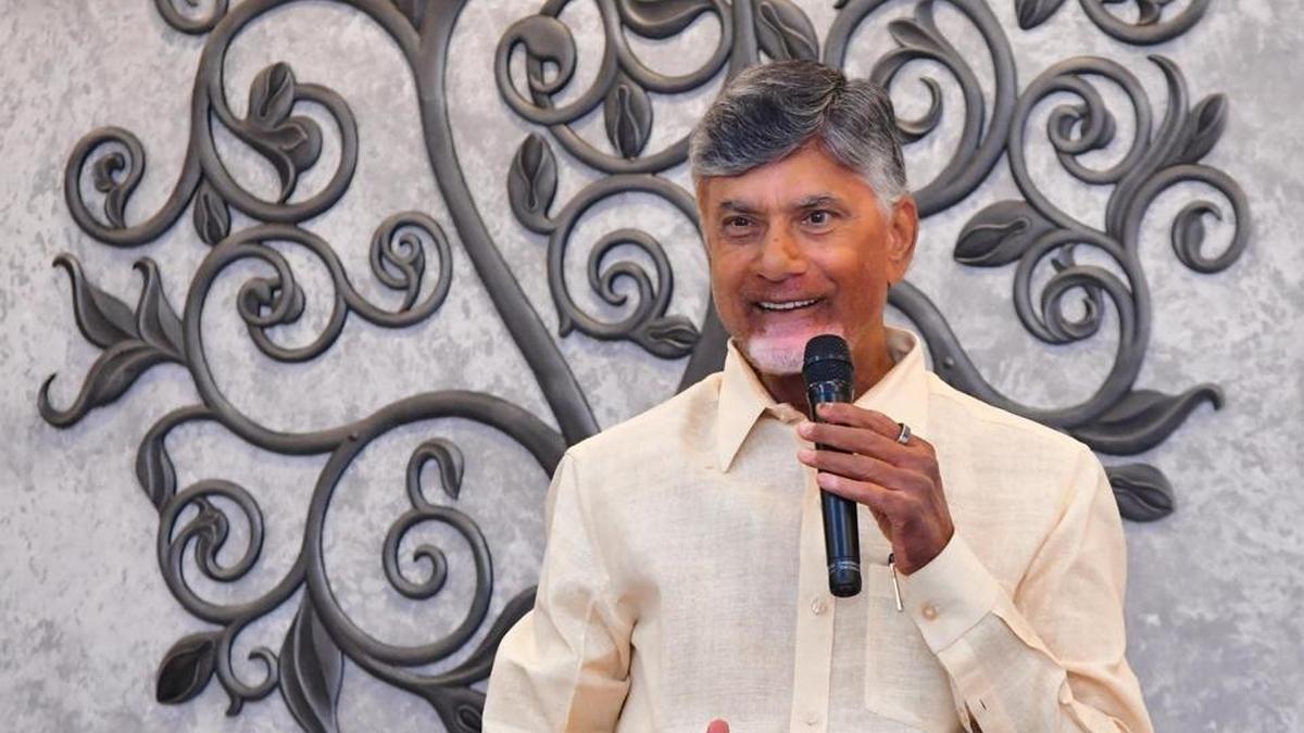 Encouraging digital transactions can check corruption, says Naidu